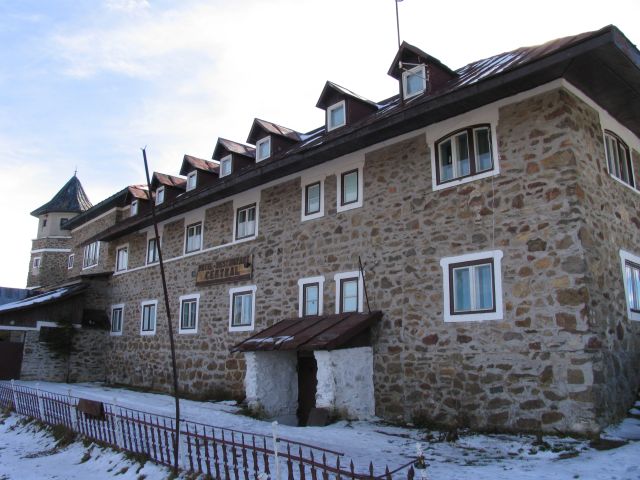 HotelCentralSemenic1