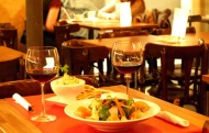 Traficul în restaurantele de pe glob a scăzut semnificativ în 2011