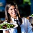 Restaurantele ar trebui să ofere mai multe opţiuni sănătoase clienţilor