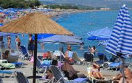 Record în turismul elen: 21,5 milioane vizitatori în 2014. Prognoza pentru 2015, pozitivă