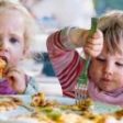 Studiu: Meniurile restaurantelor duc lipsă de opțiuni pentru copii