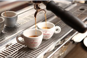 Austrian Airlines deschide un pop up café, în colaborare cu cafeneaua Beans & Dots