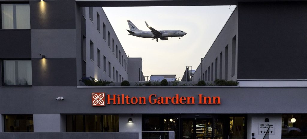 Investitorul lituanian Apex a deschis hotelul Hilton Garden Inn din incinta Aeroportului Henri Coandă
