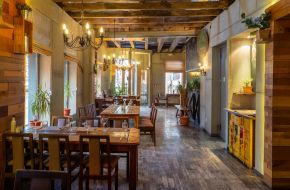 S-a deschis al doilea restaurant La Cocoșatu’