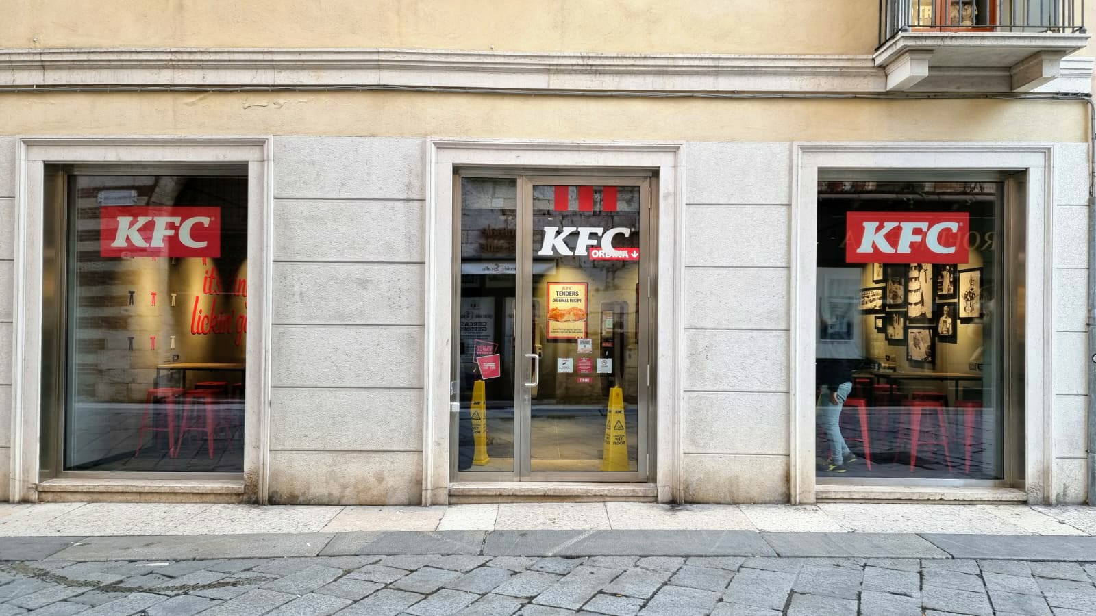 KFC Italia1