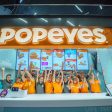 Popeyes România deschide primul restaurant de tip Drive-Thru din țară