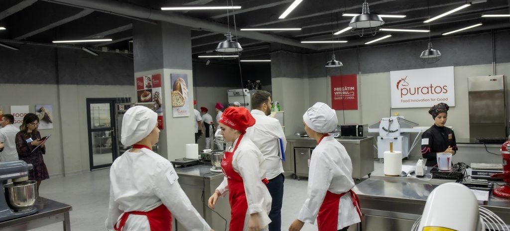 Elevii Bakery School câștigă podiumul la Competiția WorldSkills de Cofetari-Patiseri și Brutari