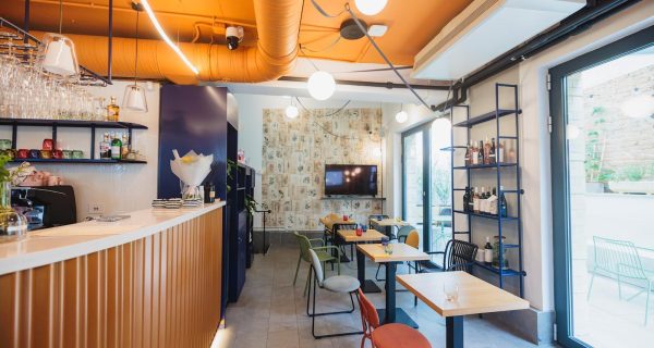 S-a deschis Ierbar Bistro, un loc de degustare și asocieri confortabile