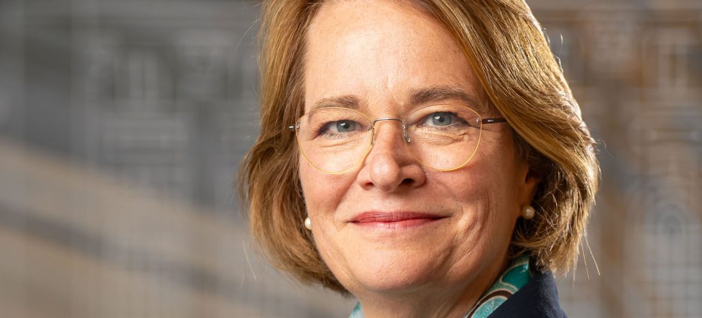 Emmy Stoel este noul Director General al hotelului InterContinental Athénée Palace Bucharest