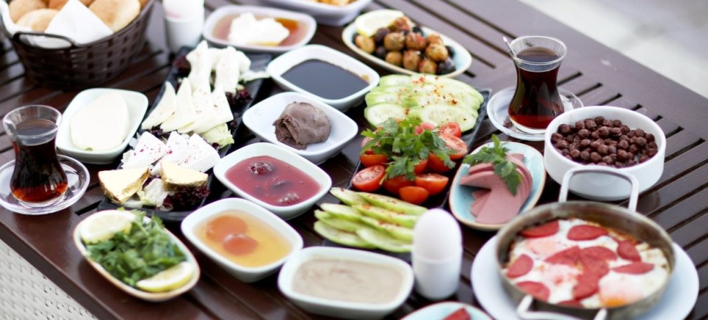 Curajul de a găti cu gust într-o lume obsedată de tendințe